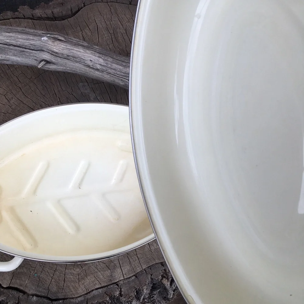 Vintage roast pan strawberry pattern - Picture 6 of 6